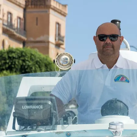 Minicrociereinbarca *